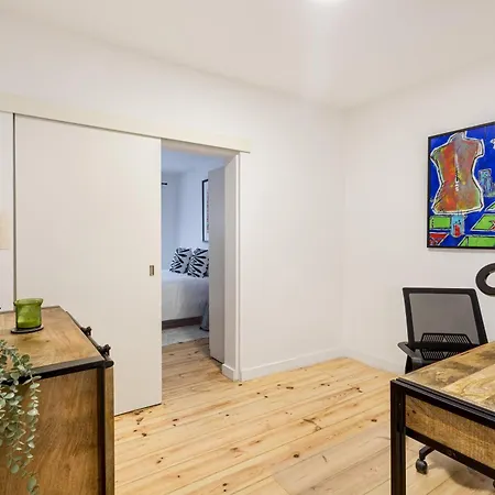 Joivy Bohemian Flat With Study Near The Centre *
